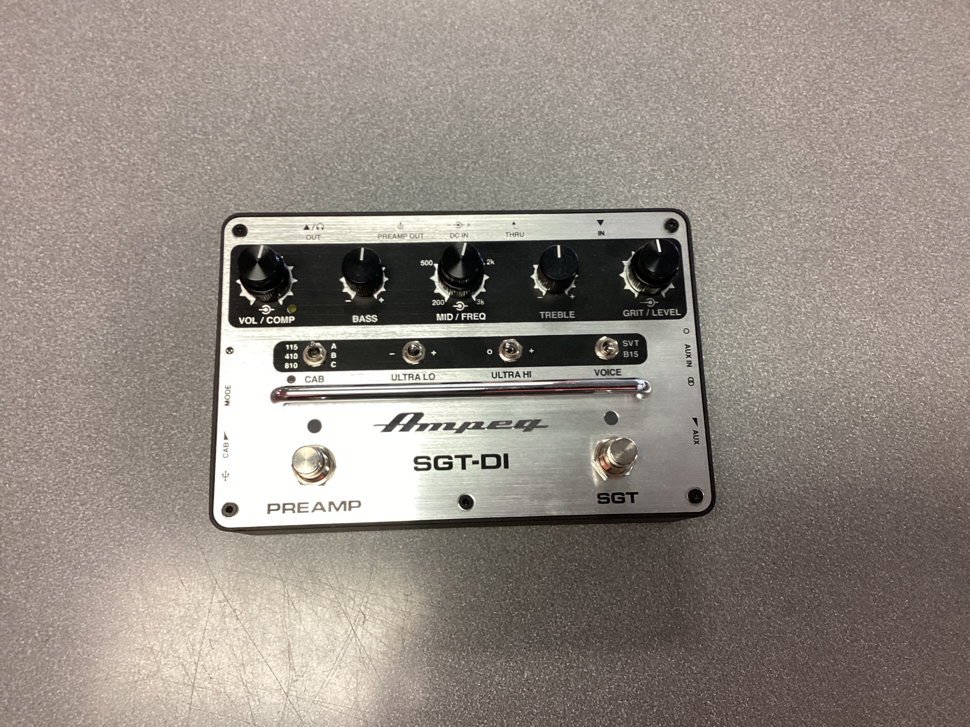 ampeg sgt-di pedal Ampeg SGT-DI Bass Preamp Pedal and DI