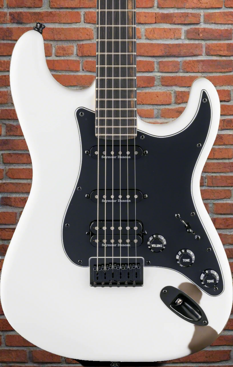 Image of FENDER Limited Edition Player Advanced Stratocaster® HSS HT, Ebony Fingerboard, Arctic White
