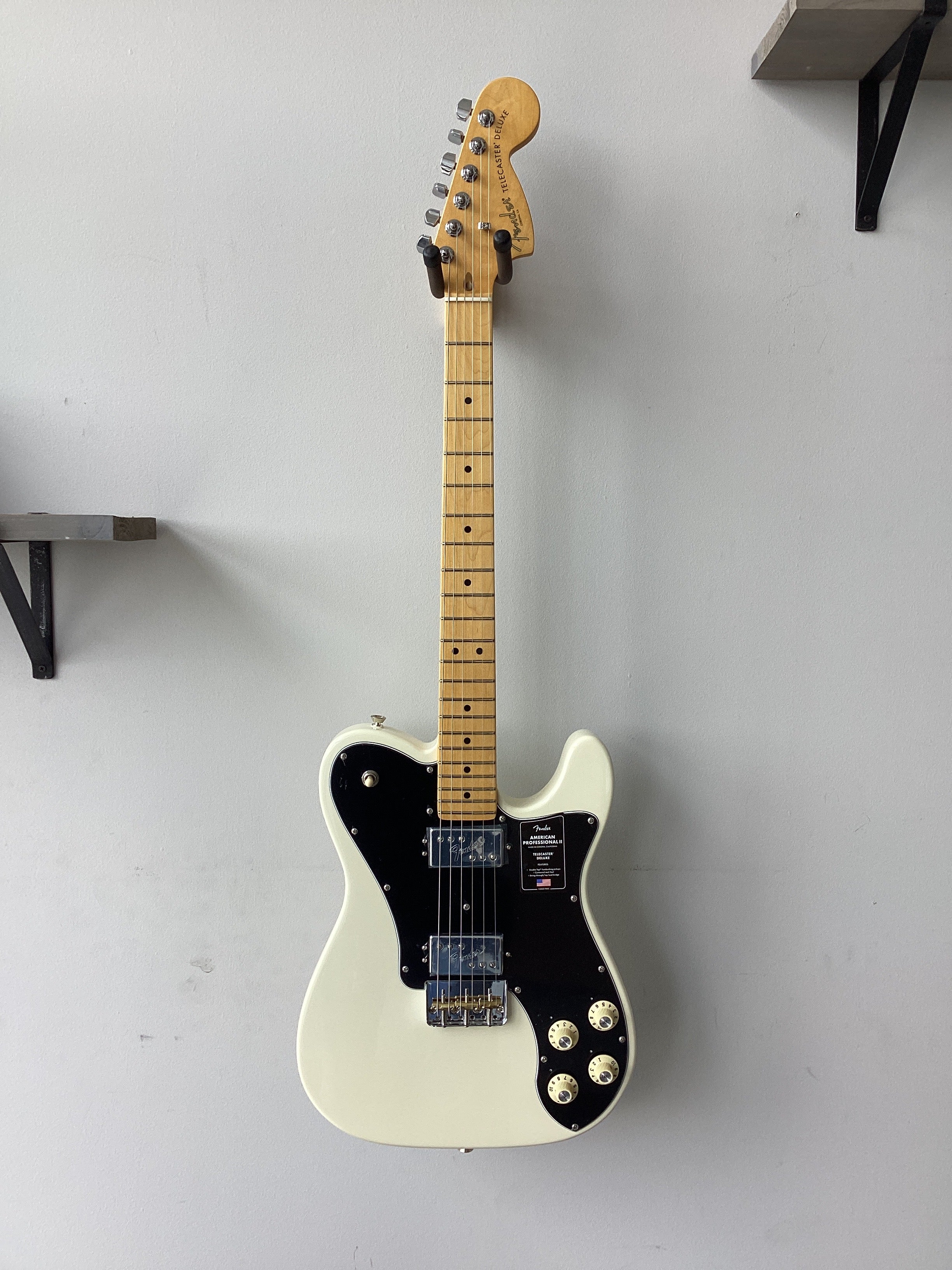 Image of Fender American Pro II Telecaster Deluxe with Case