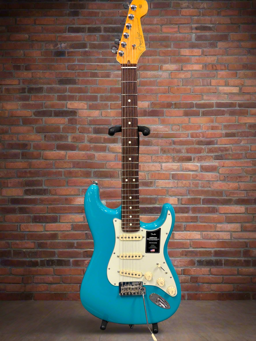Image of Fender American Professional II Rosewood Neck Miami Blue with case