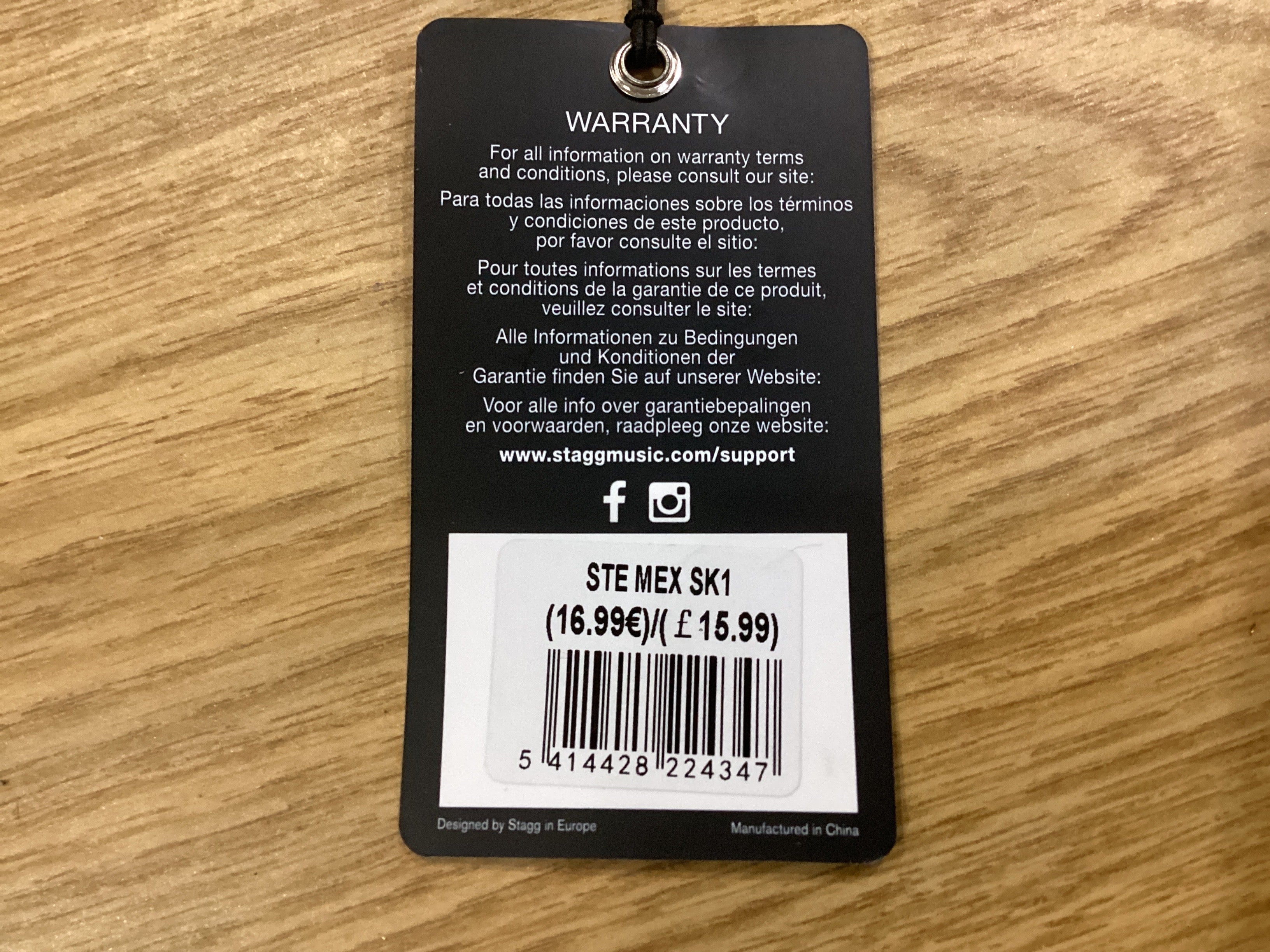 Image of Stagg TERYLENE STRAP MEX SKULL Black and white