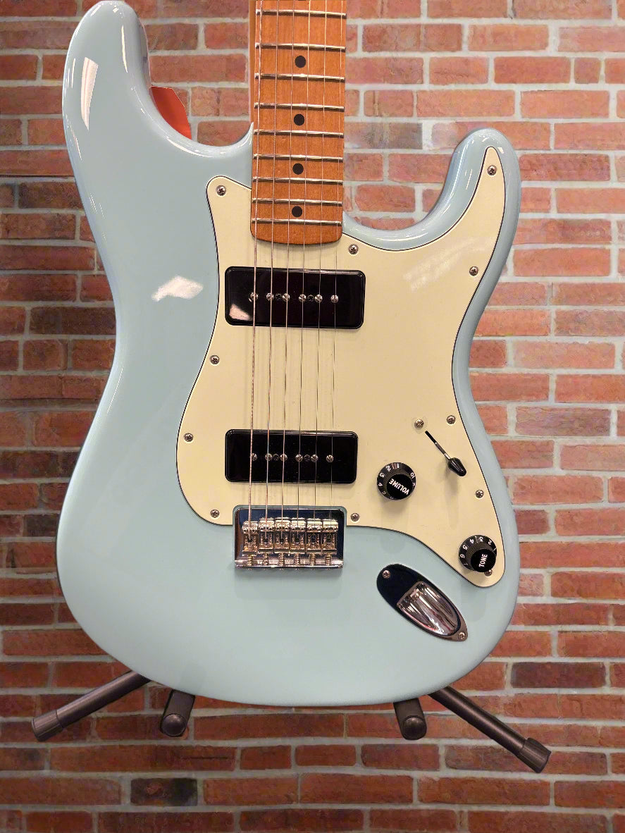 Image of FENDER Noventa Stratocaster®, Maple Fingerboard, Daphne Blue