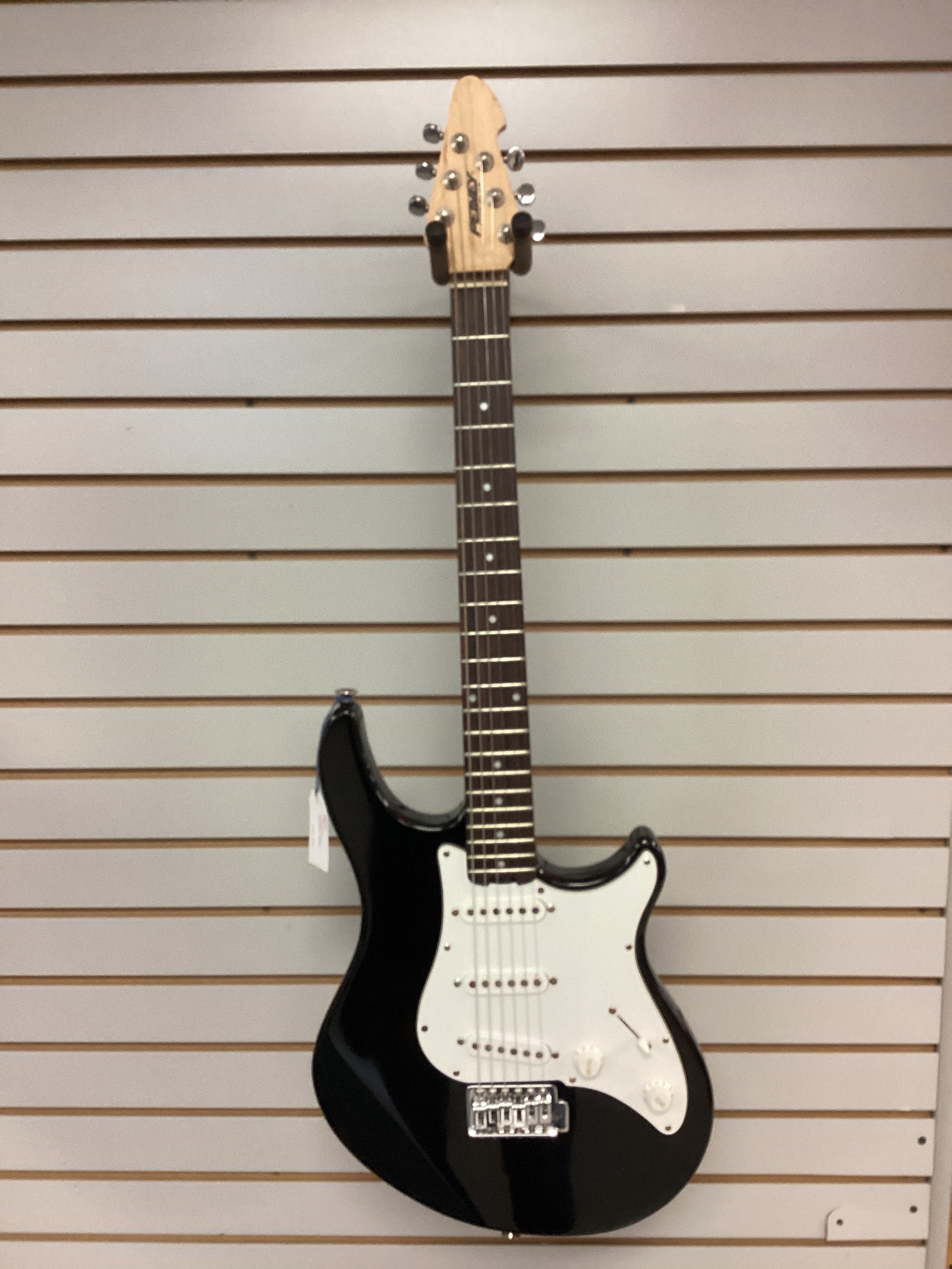Image of Peavey Predator Plus electric guitar Pre-Owned