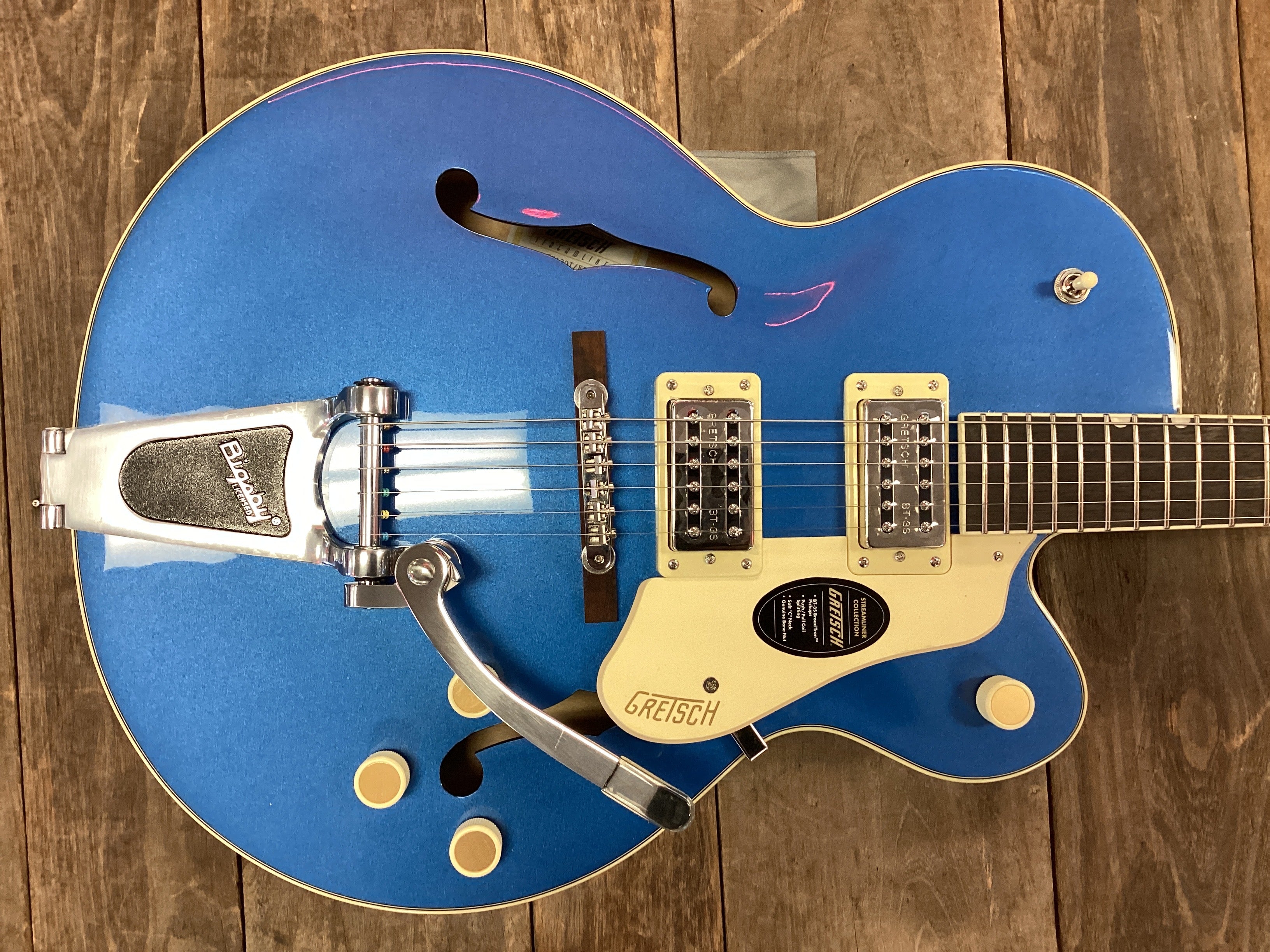 Image of Gretsch G2420T Streamliner™ Hollow Body with Bigsby®, Laurel Fingerboard, Broad'Tron™ BT-3S Pickups, Fairlane Blue
