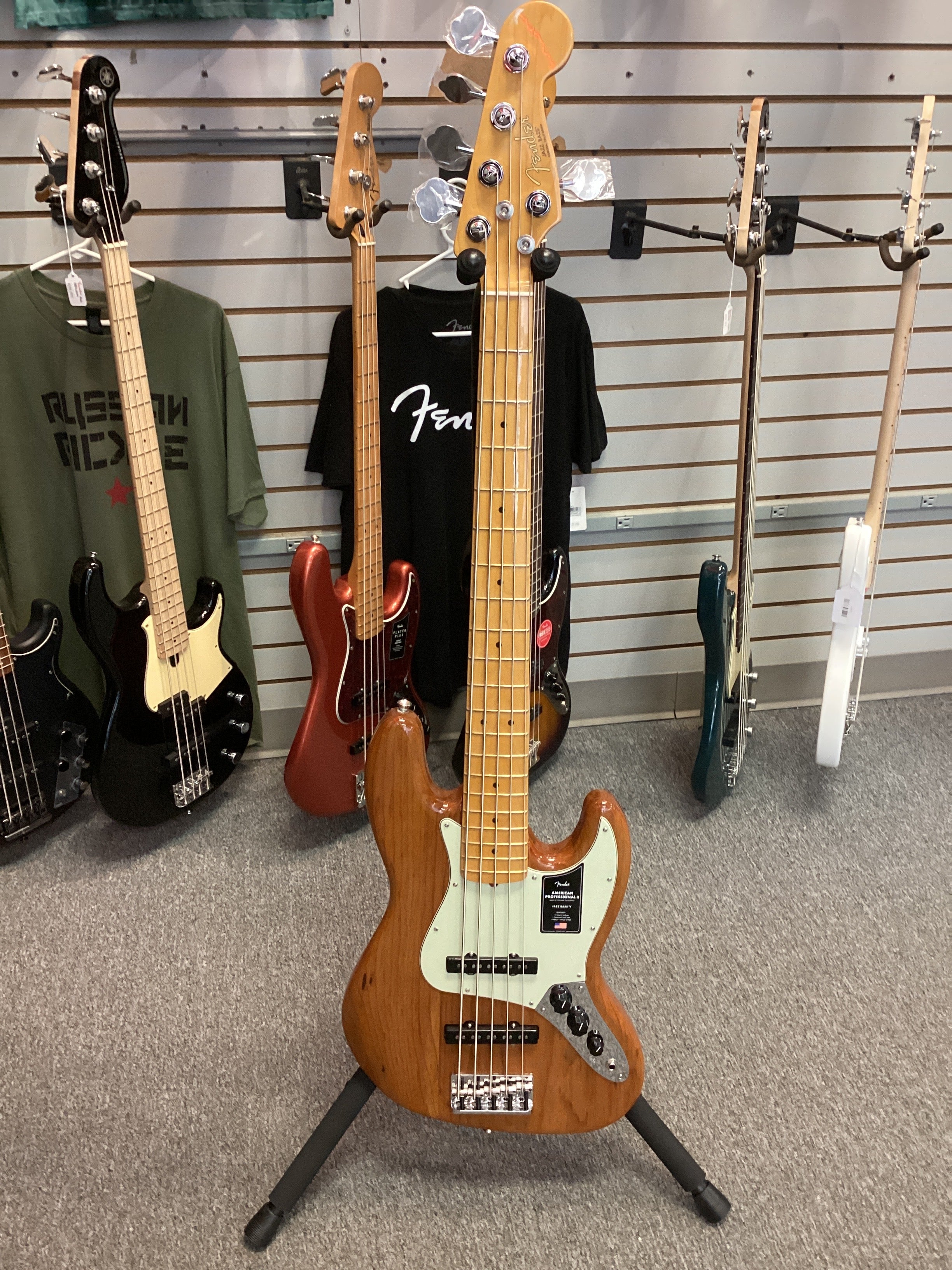 Image of Fender American Pro II Jazz Bass V Pine