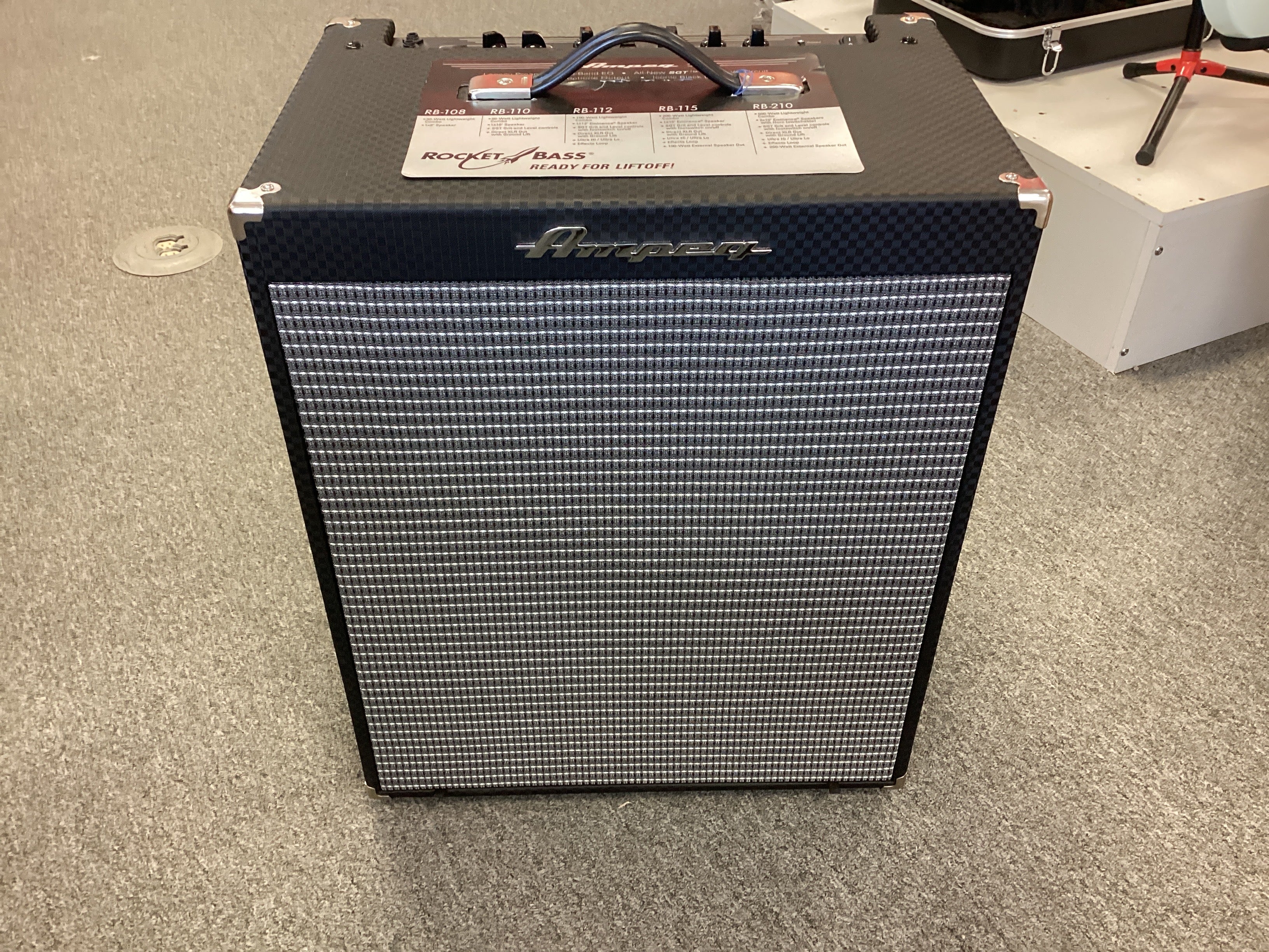 Ampeg Rocket Bass RB210