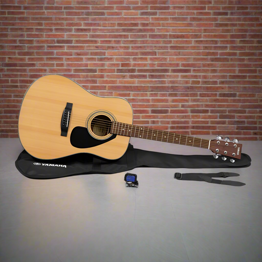 Image of YAMAHA Gigmaker Standard Guitar Package, Natural