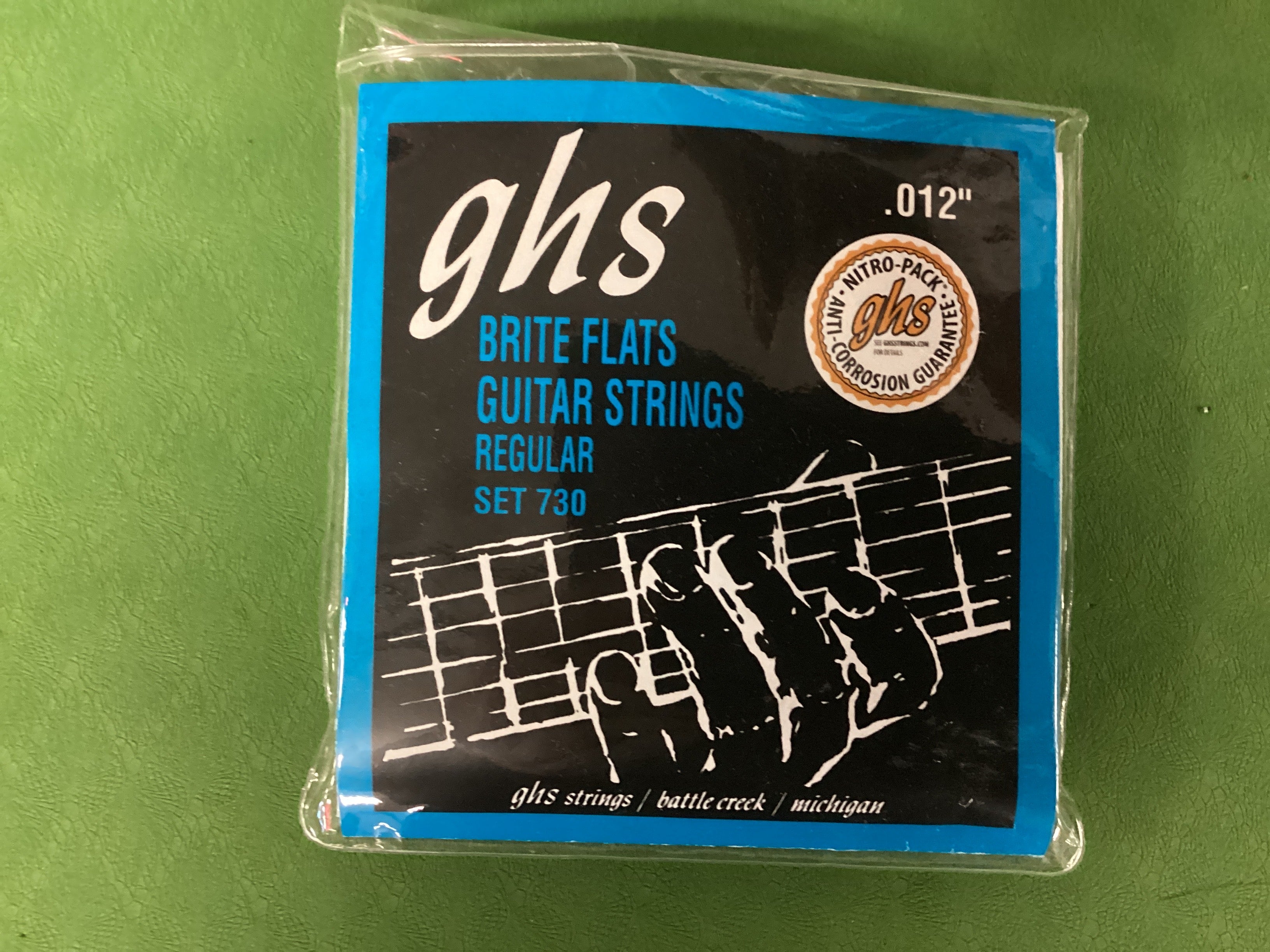 Image of GHS Brite Flats Regular .012
