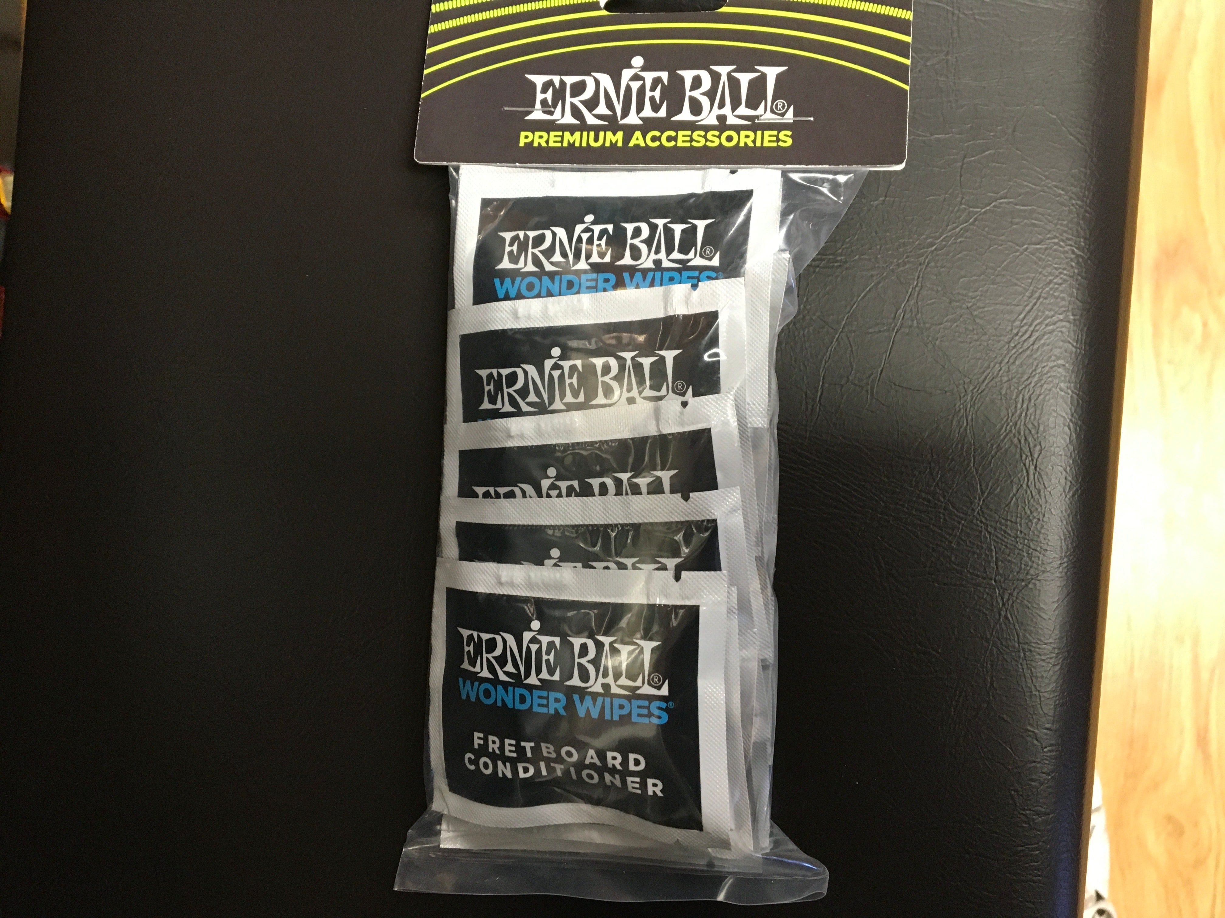 Ernie Ball Wonder Wipes – Salviette Lucidanti Per Strumenti Musicali – Confezione Da 20 - Foto 3