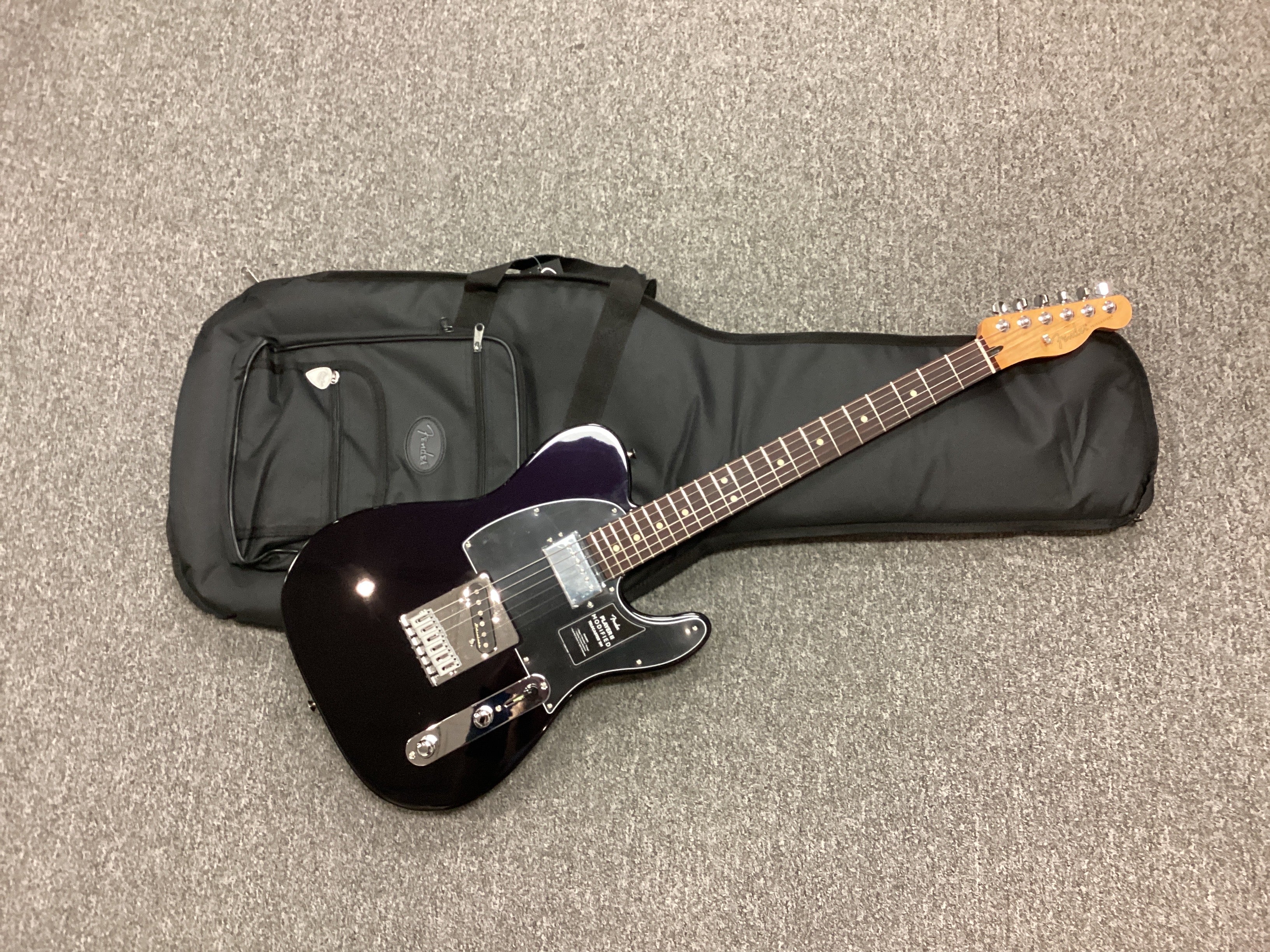 Image of Fender Player II Modified Telecaste with bag~”Dusk”