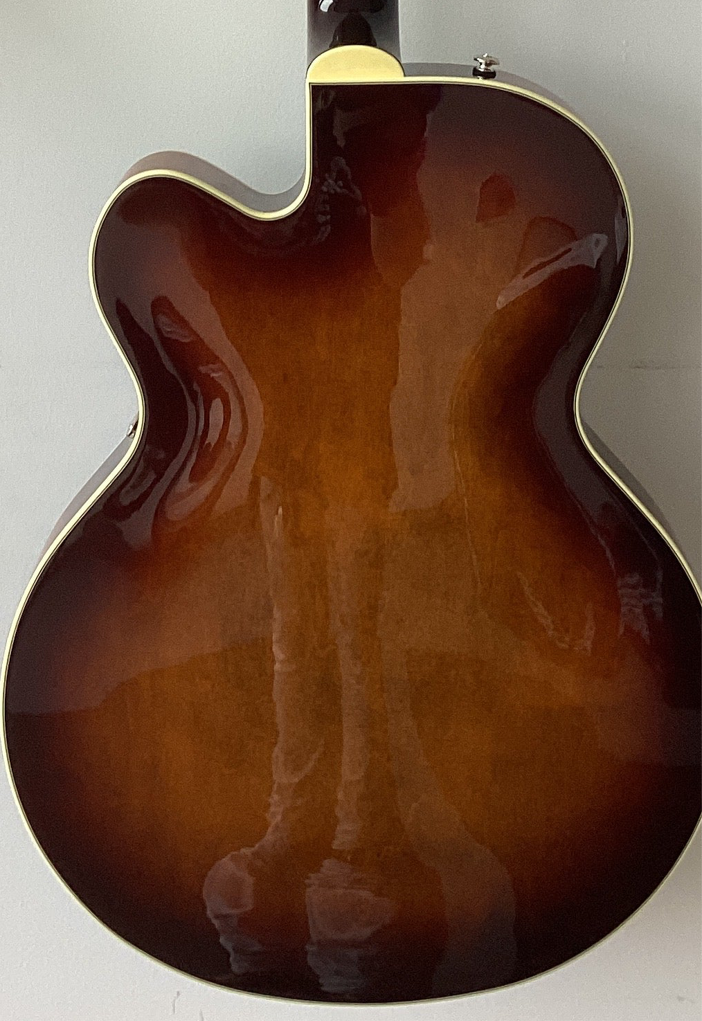 Image of Gretsch G2420T Streamliner™ Hollow Body with Bigsby®, Laurel Fingerboard, Broad'Tron™ BT-3S Pickups, Havana Burst