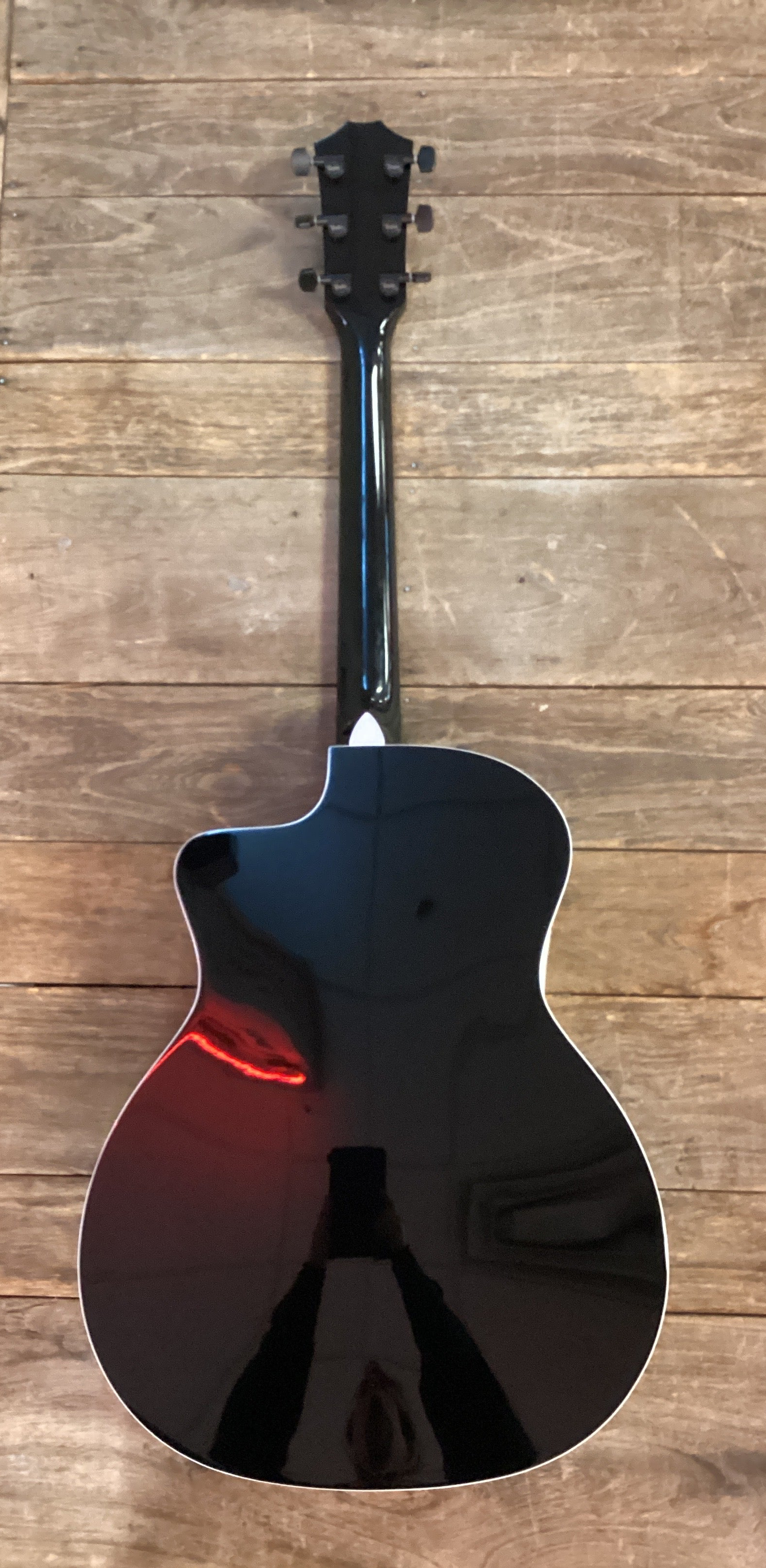 Taylor 214ce-BLK Plus