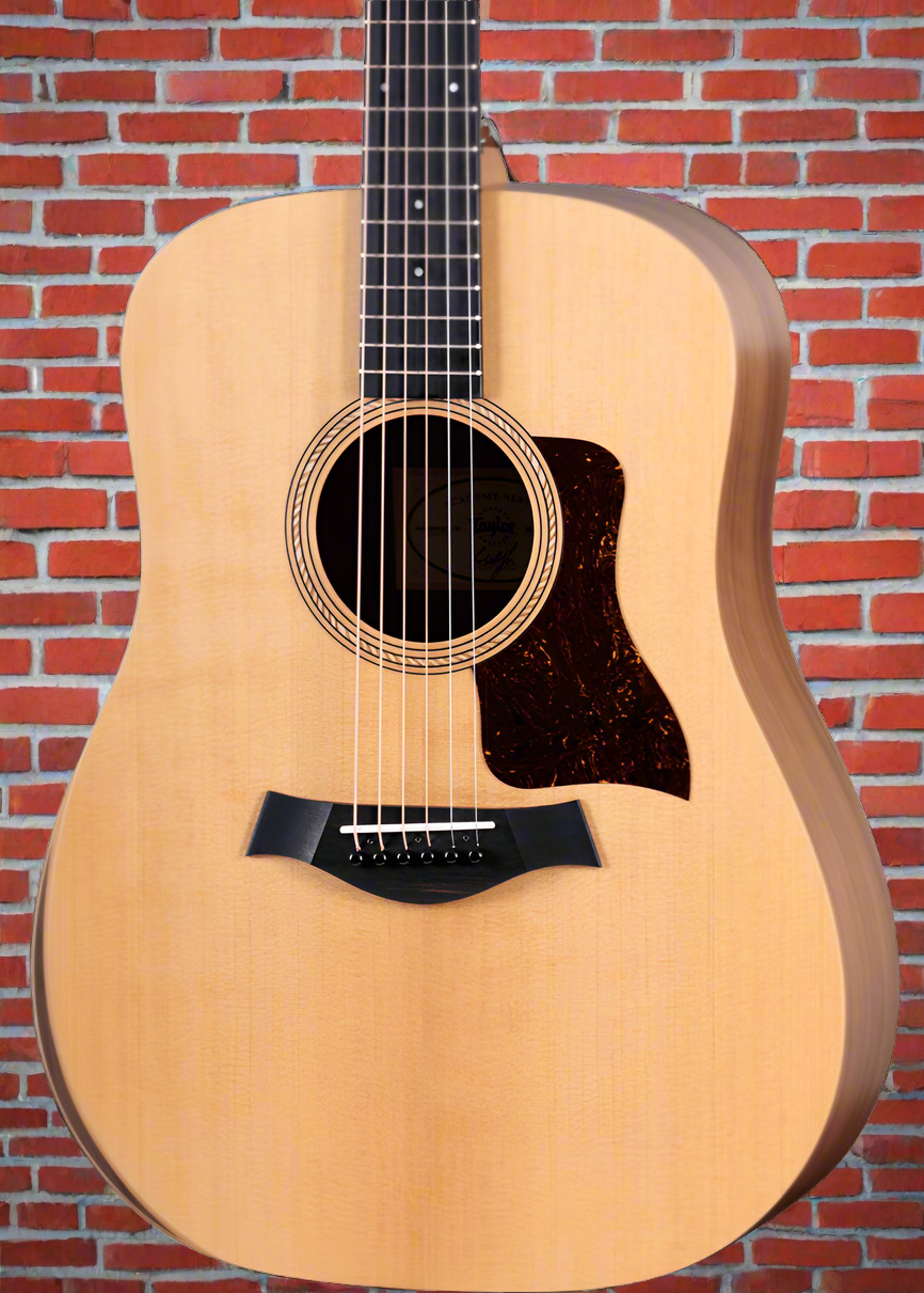 Image of TAYLOR Academy 10