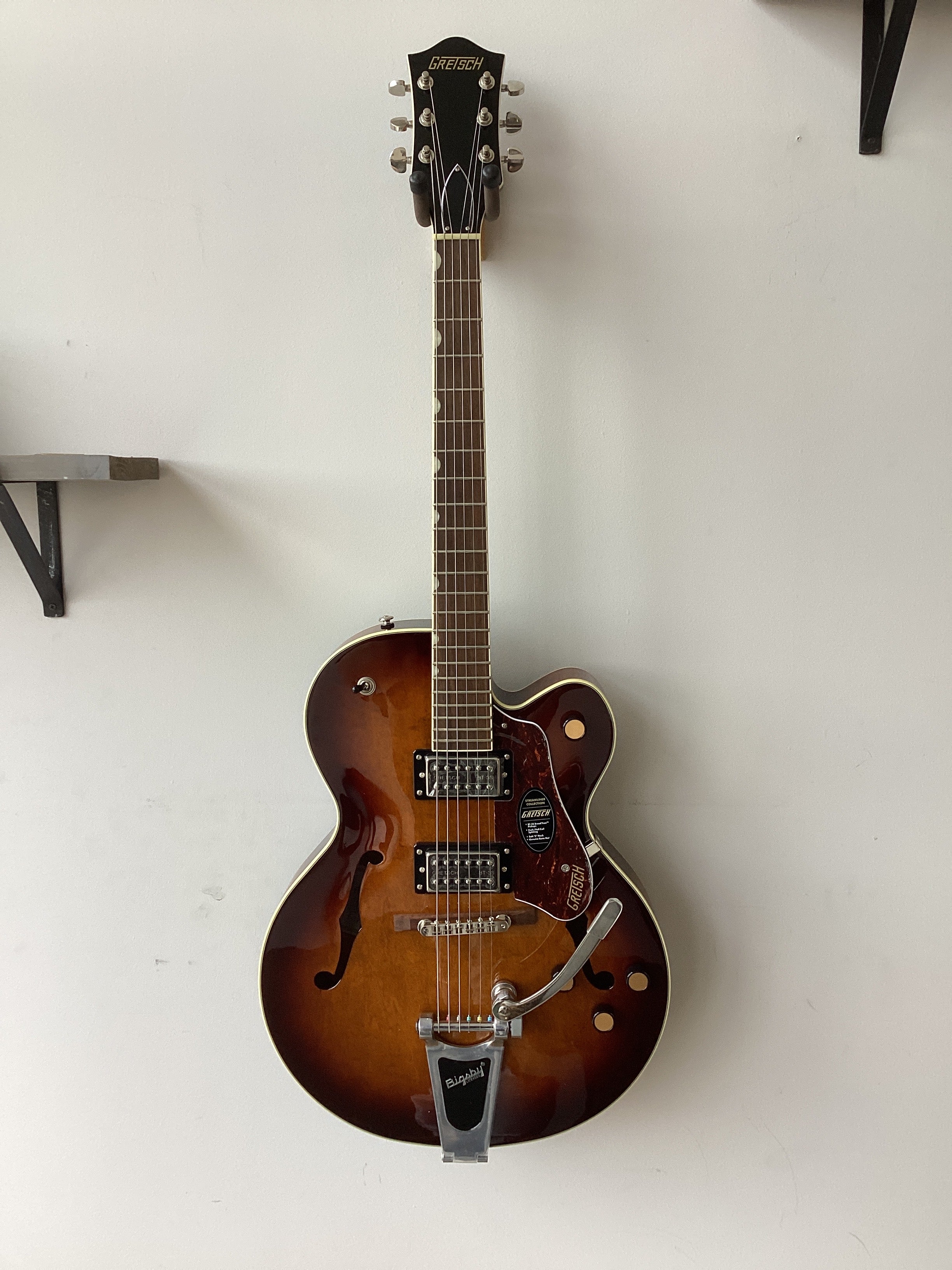 Image of Gretsch G2420T Streamliner™ Hollow Body with Bigsby®, Laurel Fingerboard, Broad'Tron™ BT-3S Pickups, Havana Burst