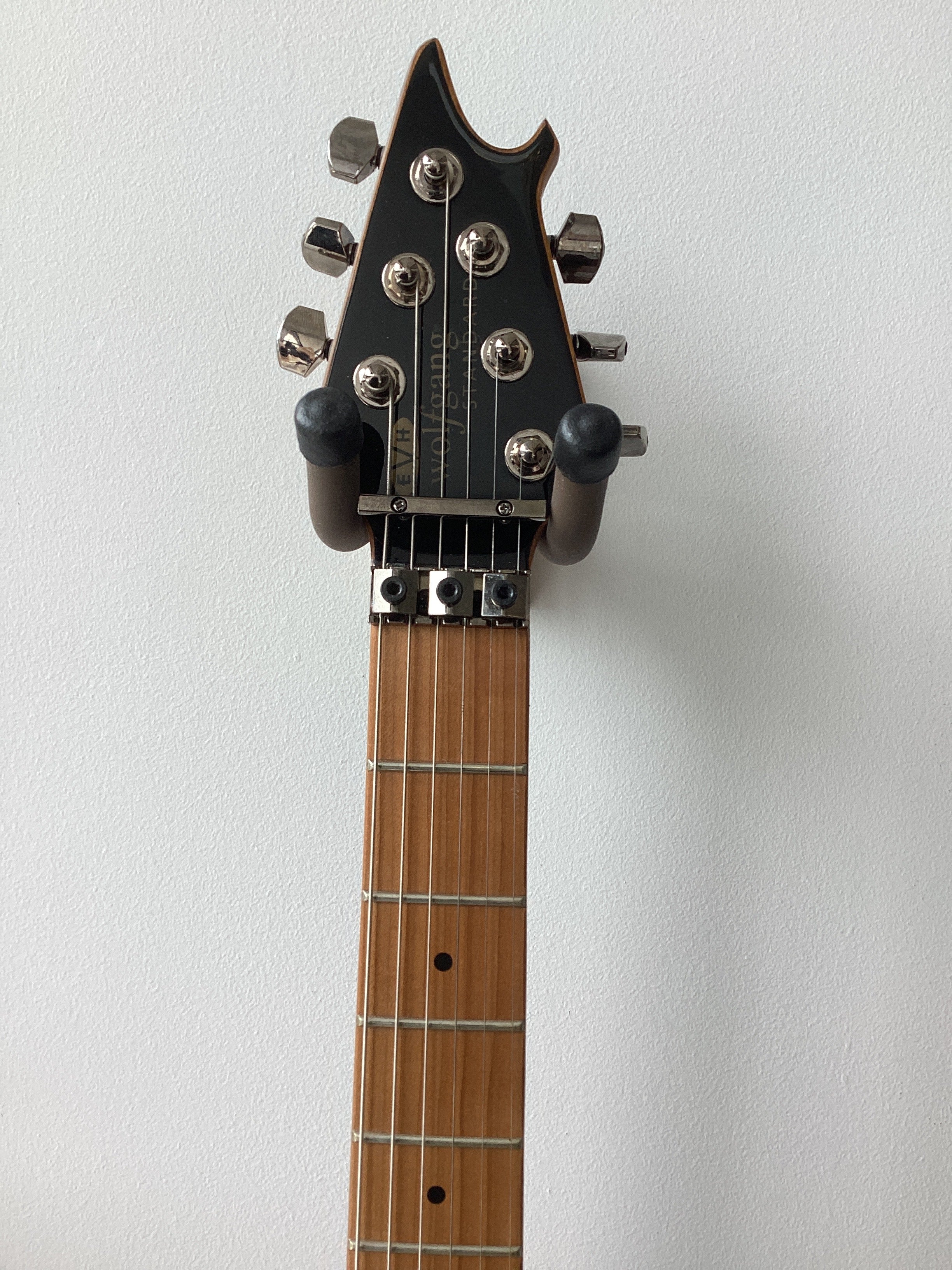 Image of EVH Wolfgang® WG Standard, Baked Maple Fingerboard, Gloss Black