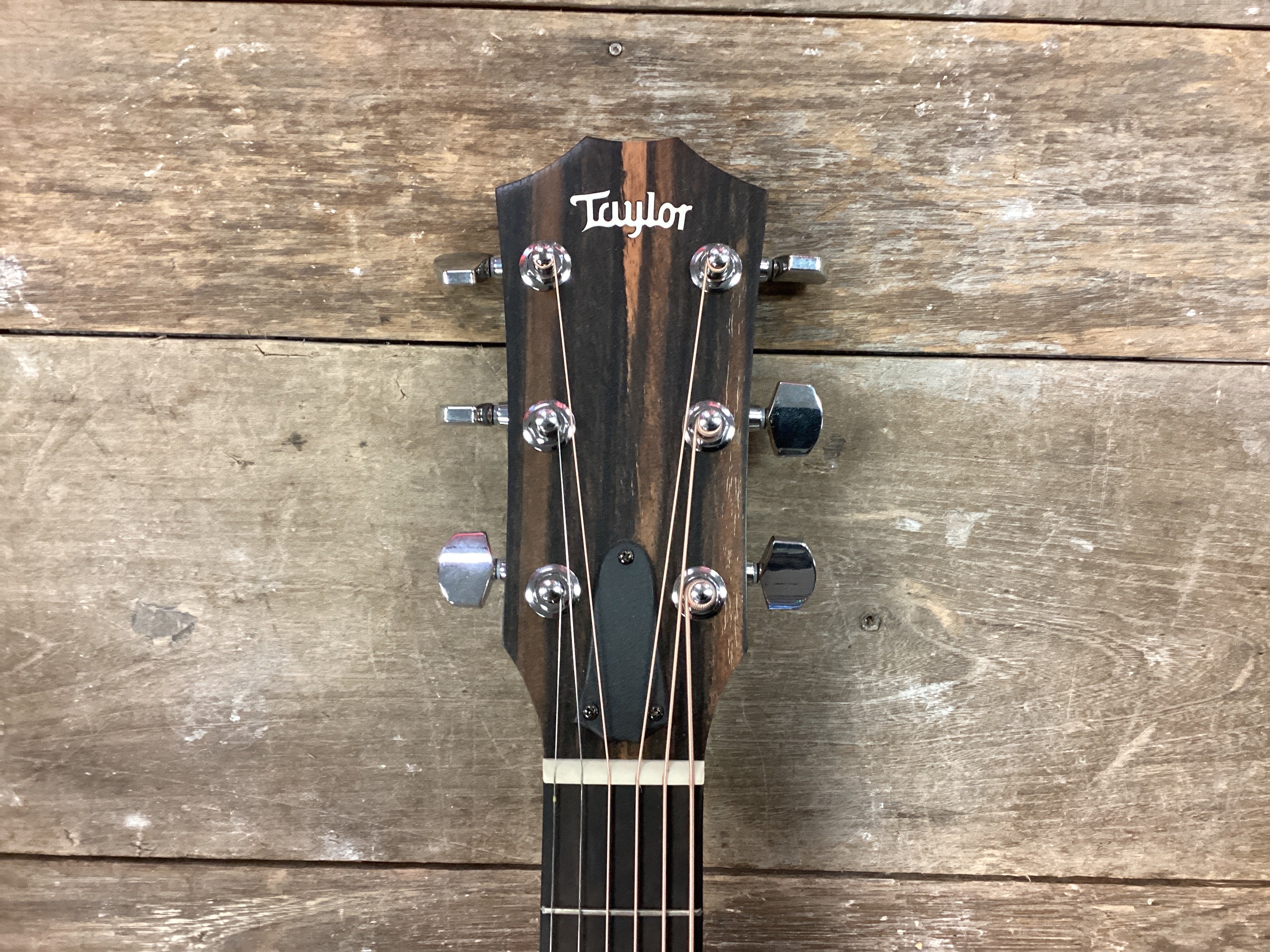 Image of Taylor 114ce Left-Handed Acoustic/Electric Guitar w/Deluxe Gigbag