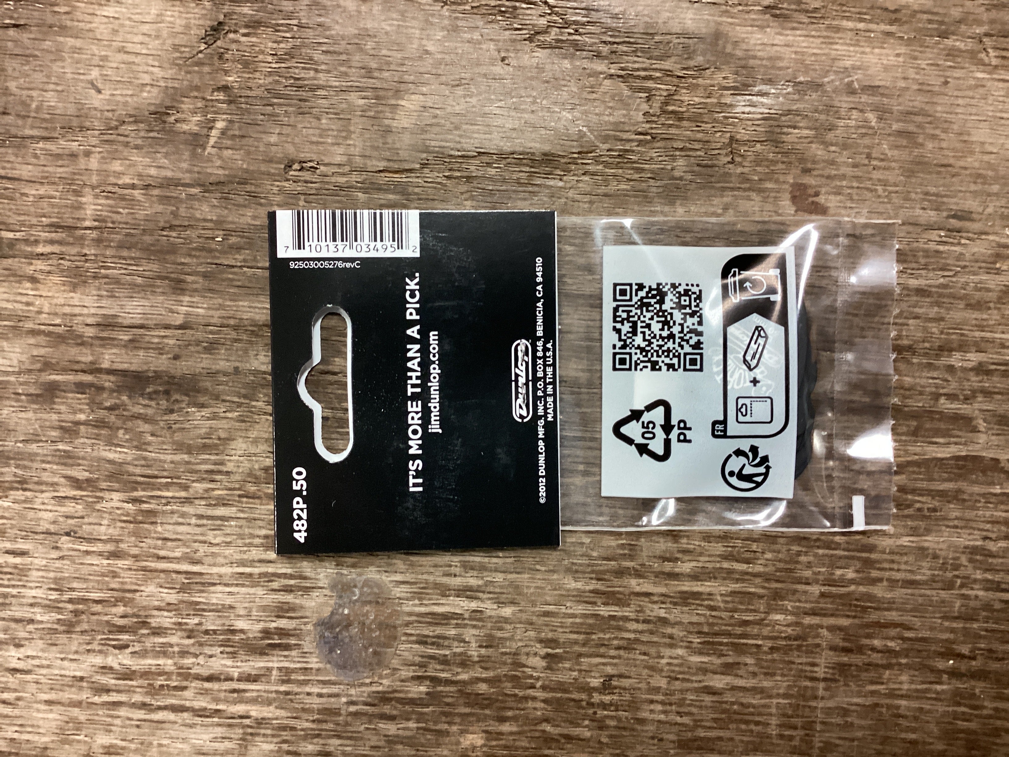 Dunlop~TORTEX®~PITCH BLACK~JAZZ III PICK .50 (12pk)