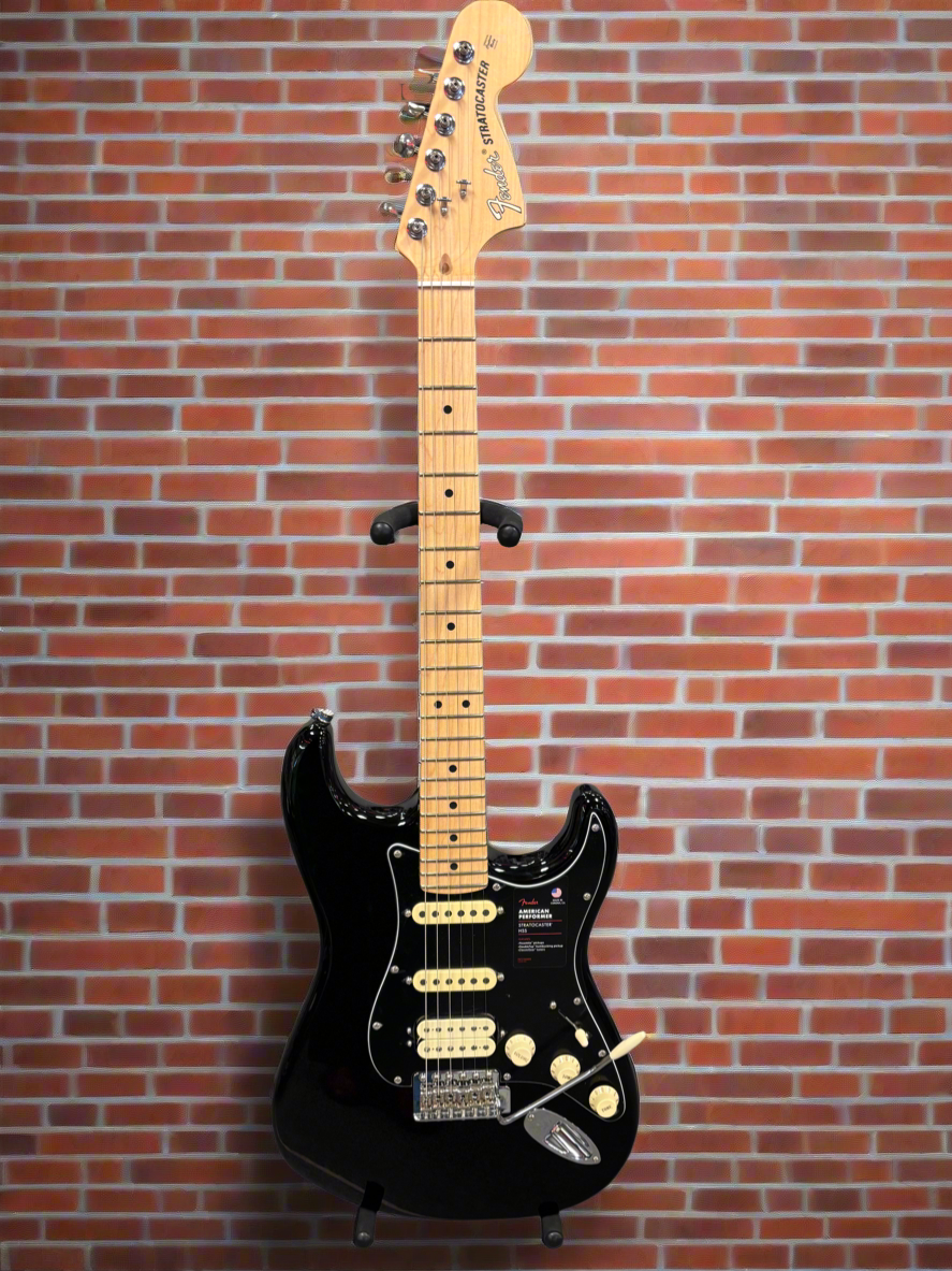 Image of Fender American Performer HSS with gig bag