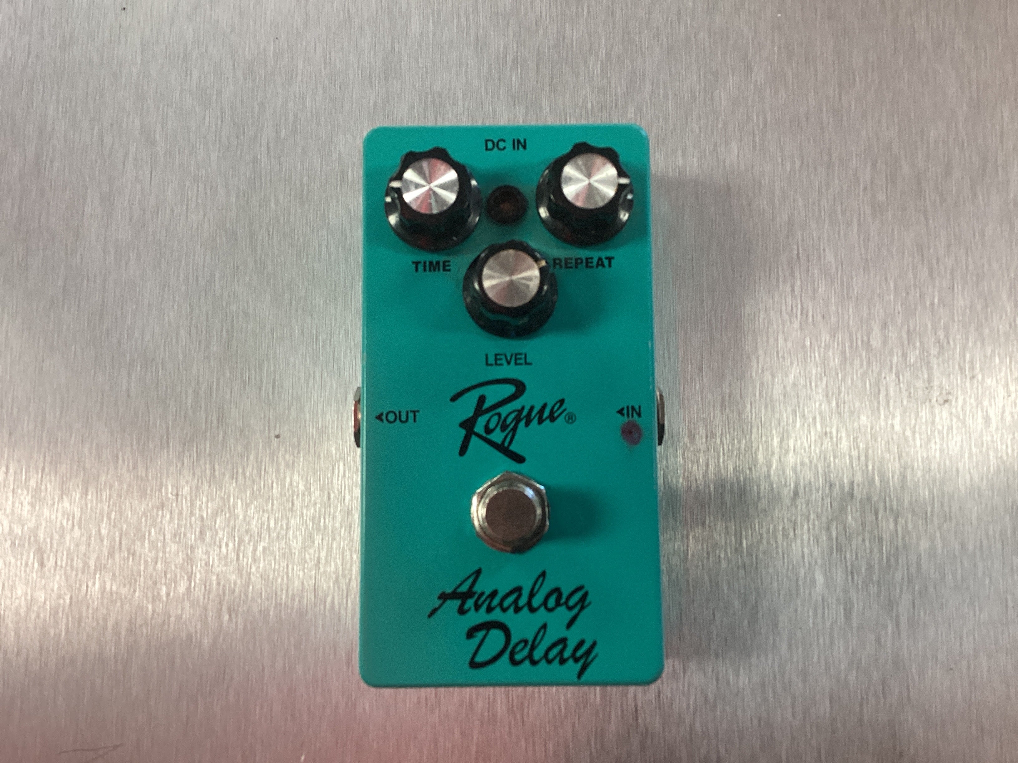 Image of USED Rogue Analog Delay guitar pedal