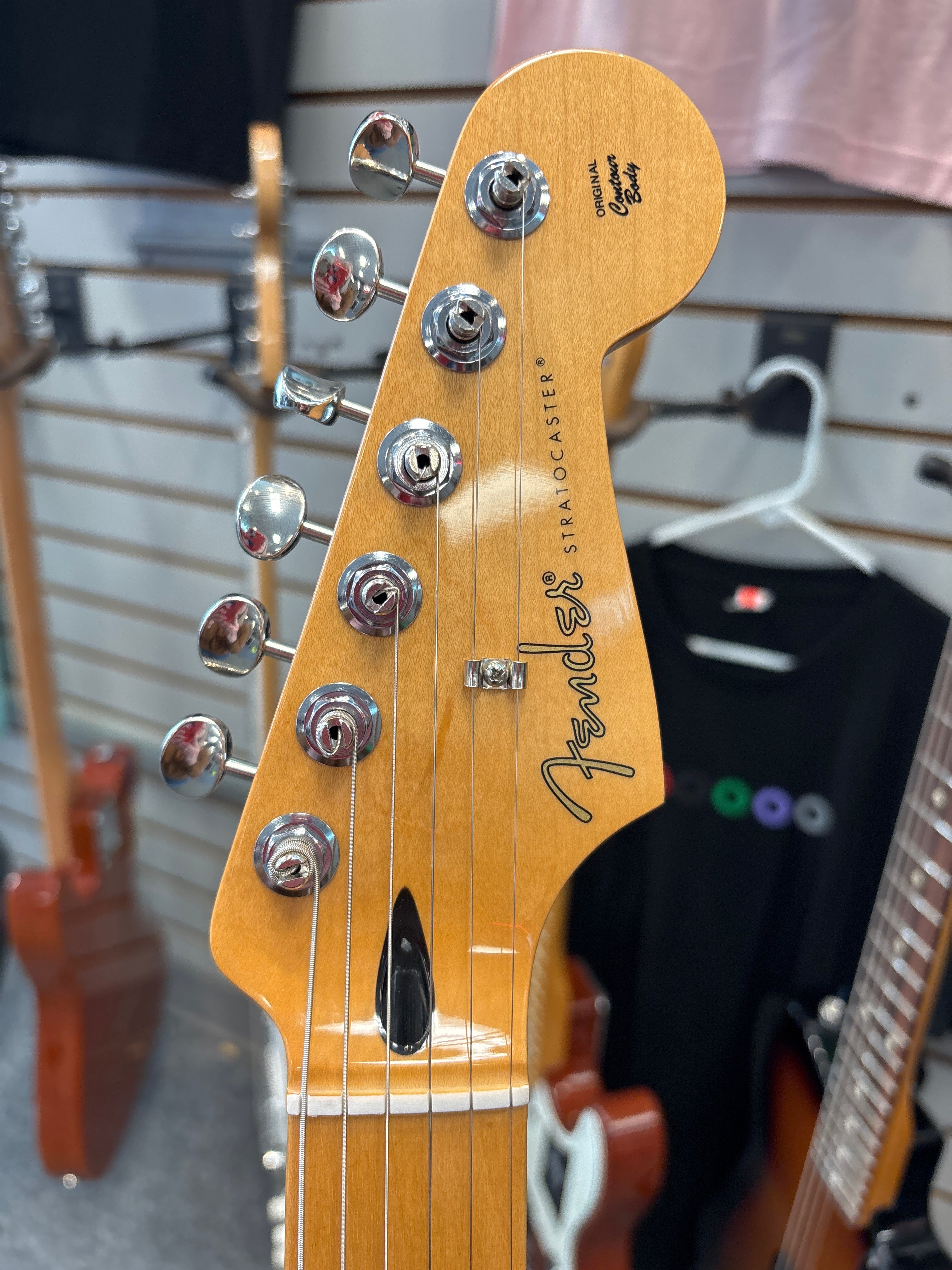 Image of FENDER Player II Stratocaster®, Maple Fingerboard, Hialeah Yellow