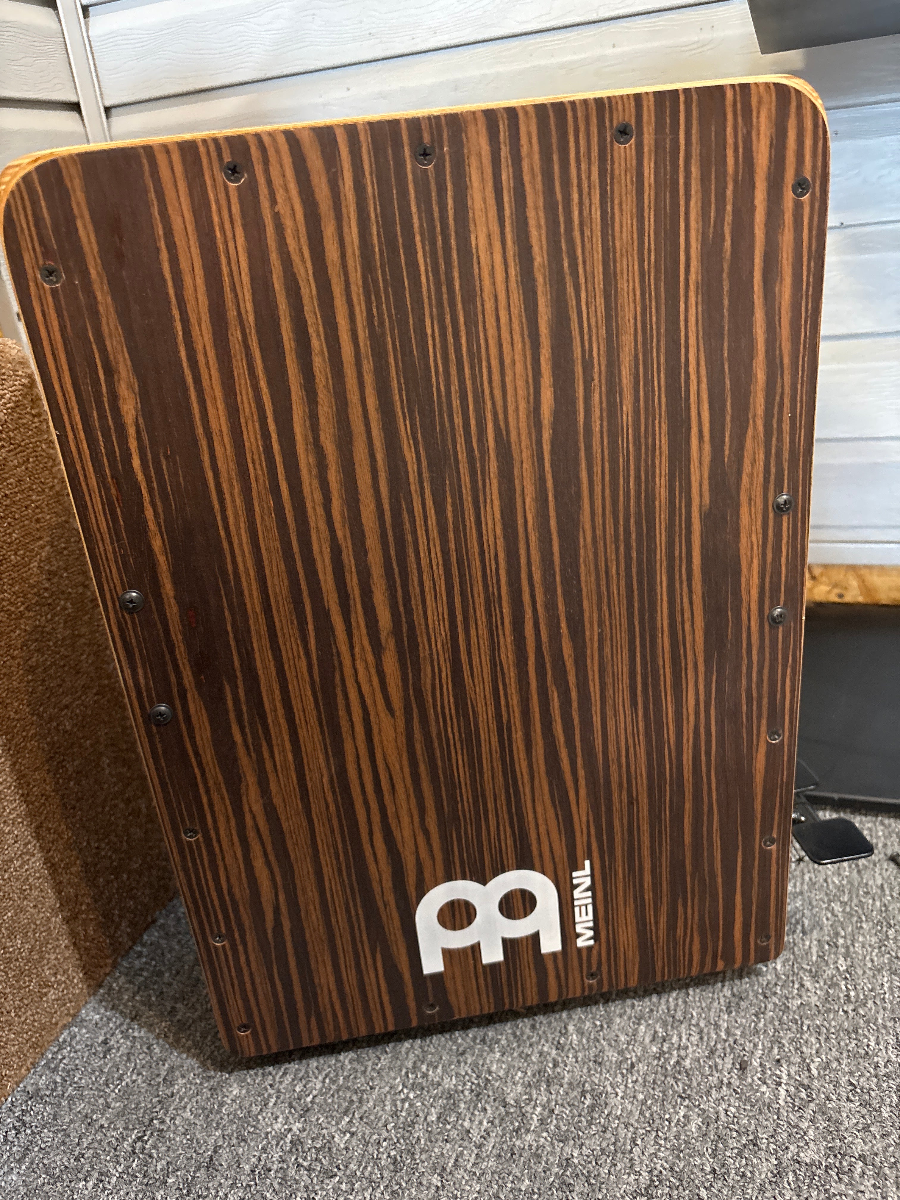 Image of Meinl Mid Size Cajon with foot switch
