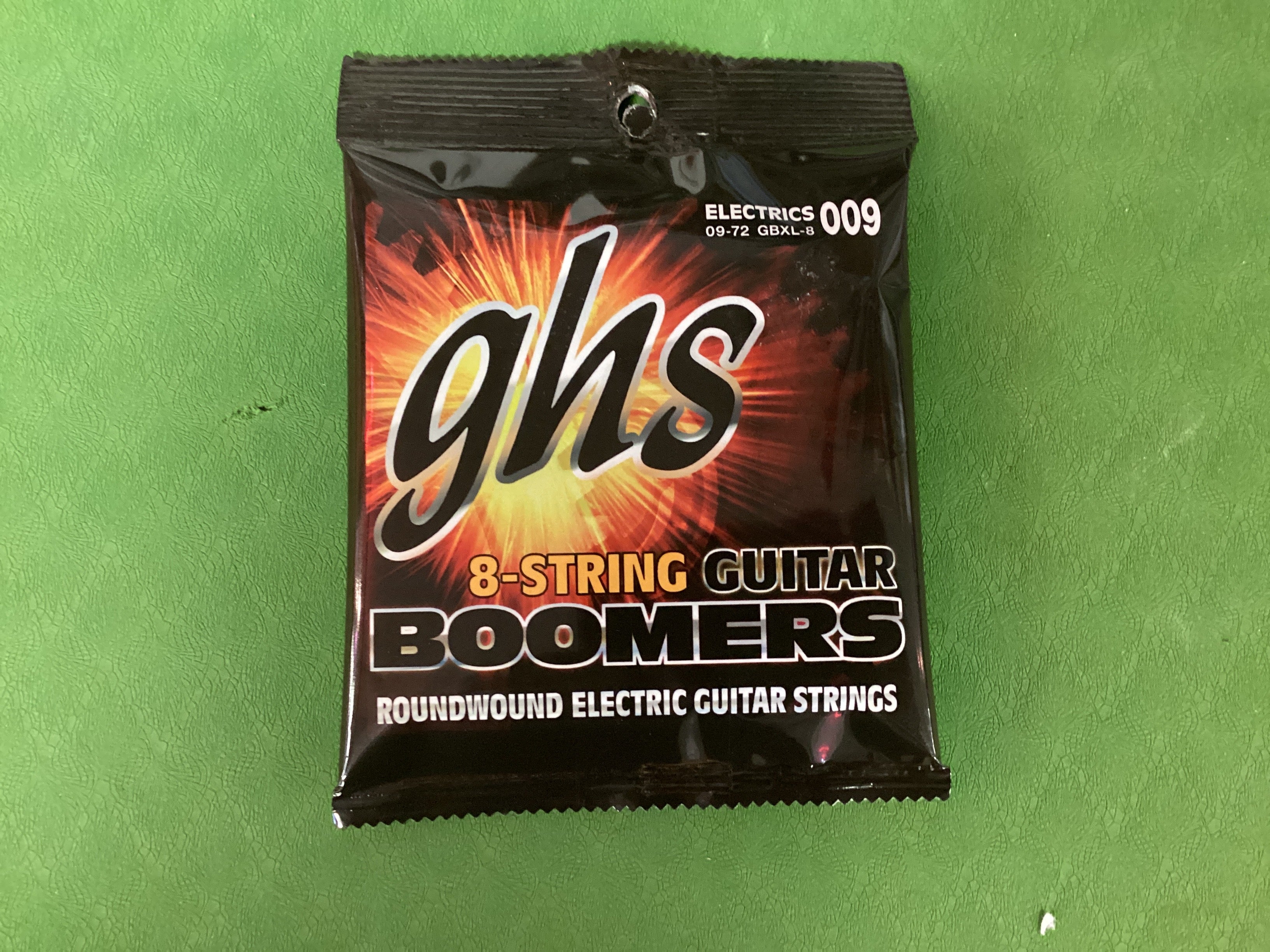 Image of GHS 8 String Guitar Boomers 9-72