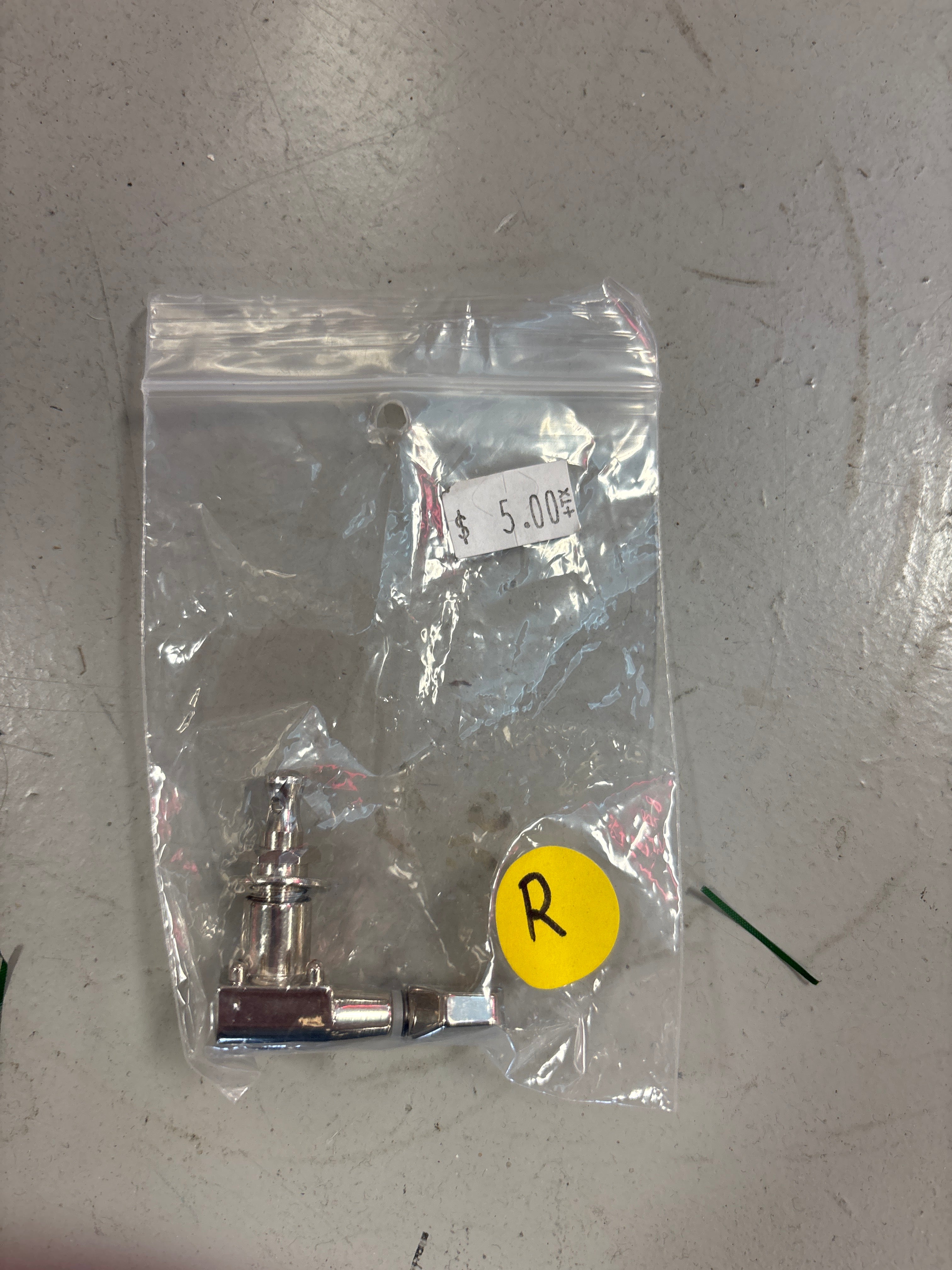 Image of Single guitar tuning peg, right