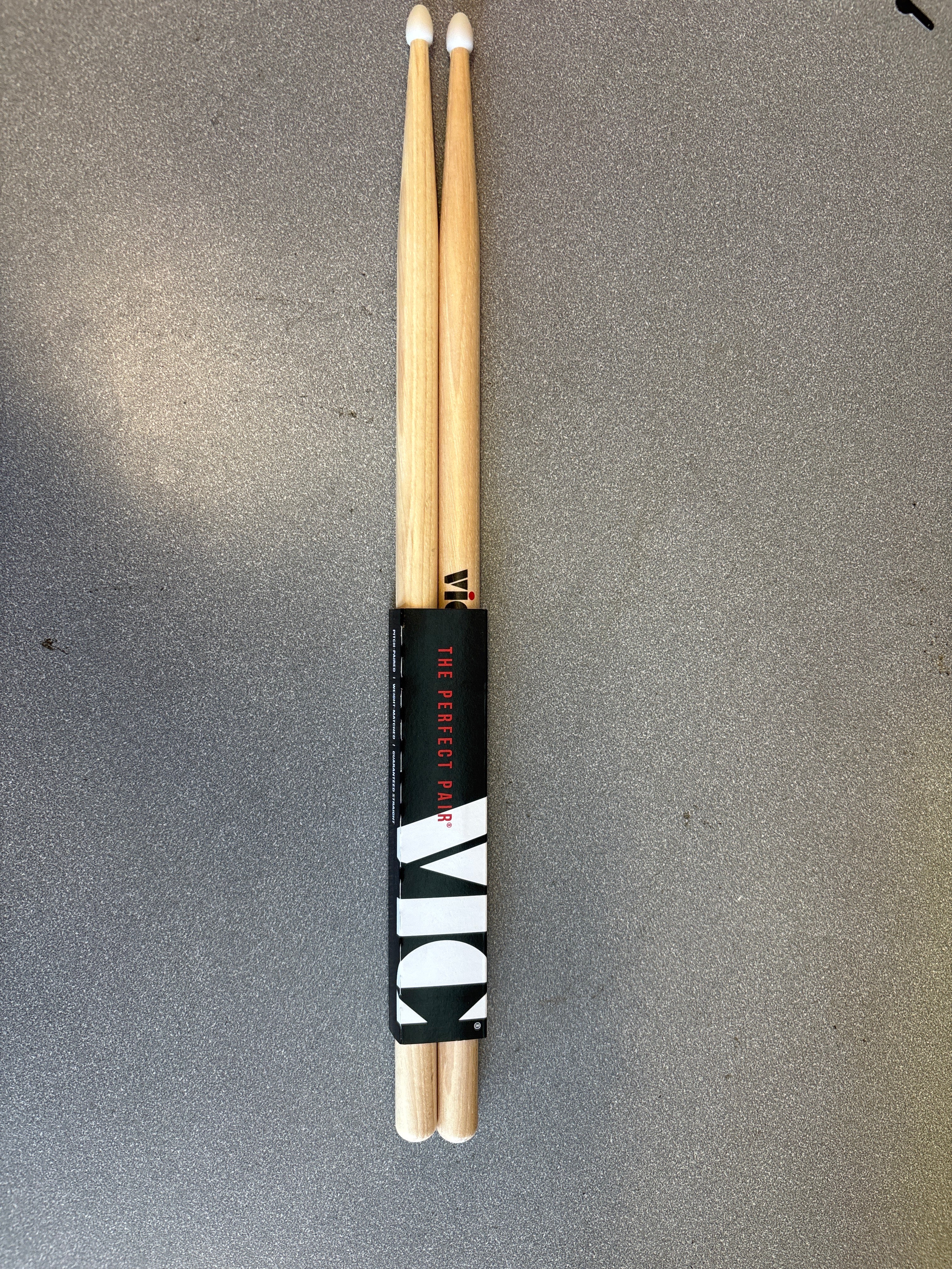 Image of VIC FIRTH American Classic® 5B Nylon Drumsticks (5BN)