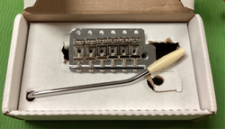 Image of Fender Vintage/Narrow Tremolo assembly