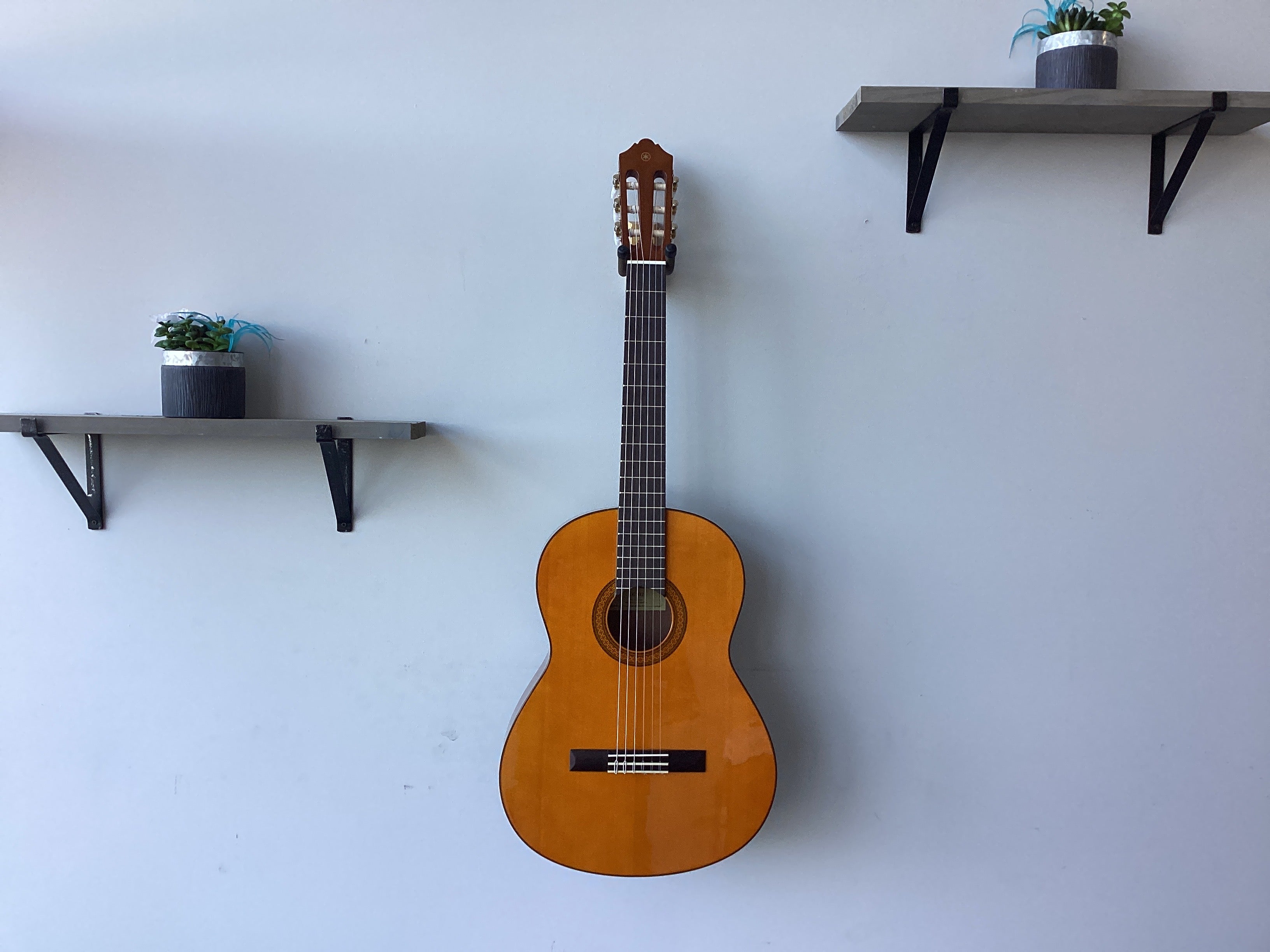 Image of Yamaha CG102 Classical guitar