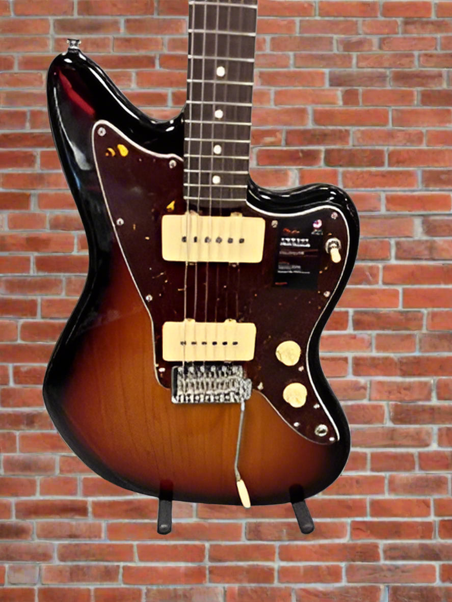 Image of FENDER American Performer Jazzmaster®, Rosewood Fingerboard, 3-Color Sunburst