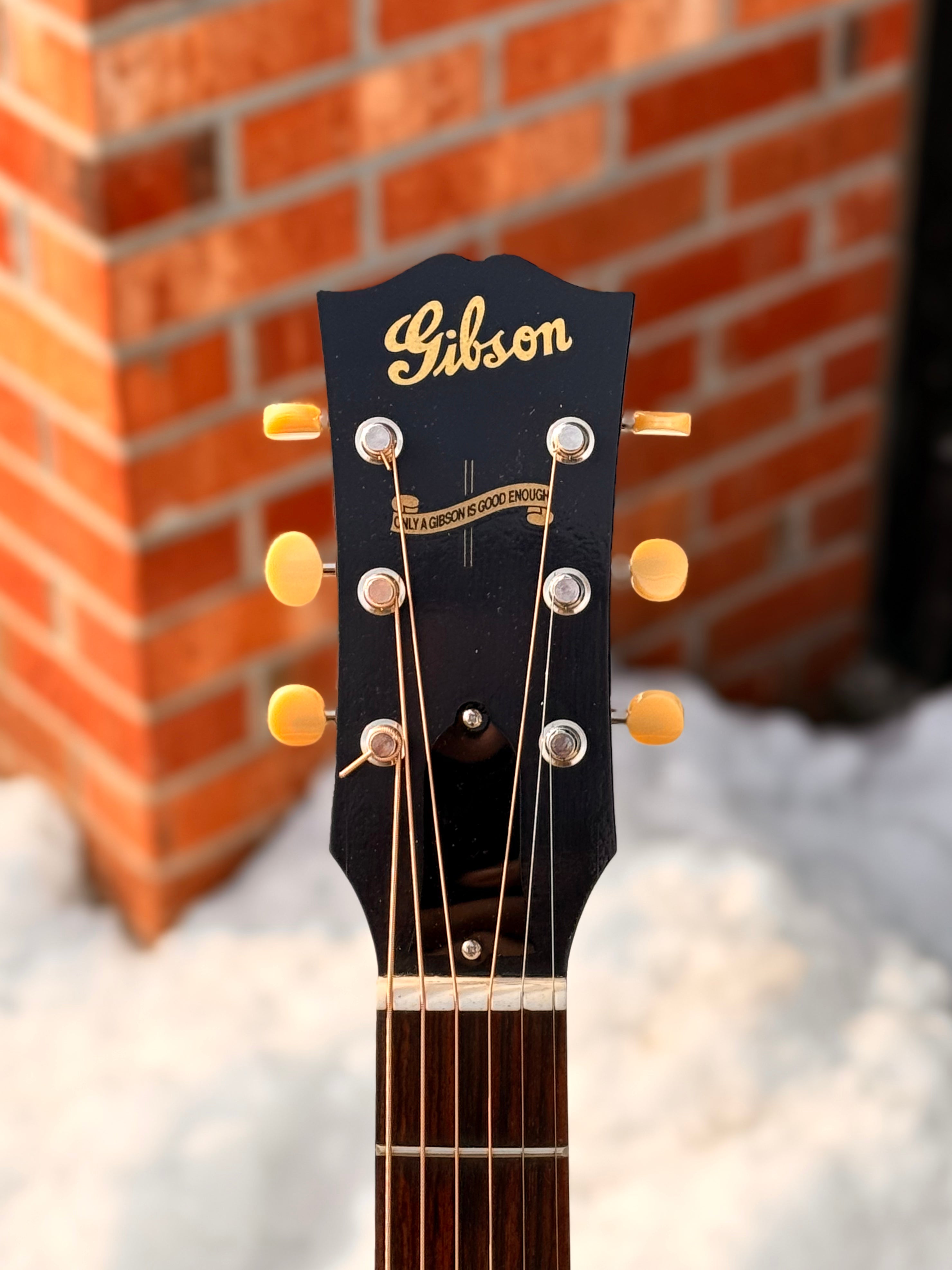 Image of Gibson J-45 Historic 1942 Banner Acoustic Guitar - Used