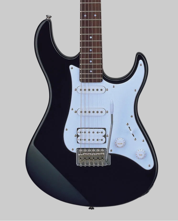 Image of Yamaha Gigmaker EG PAC012 Black W/Amp Guitar Pack