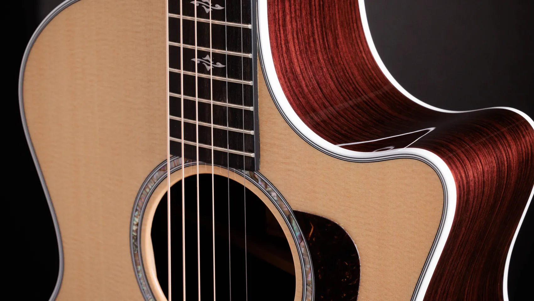 Image of Taylor 414ce Acoustic-Electric Guitar - Natural Sitka Spruce & Rosewood