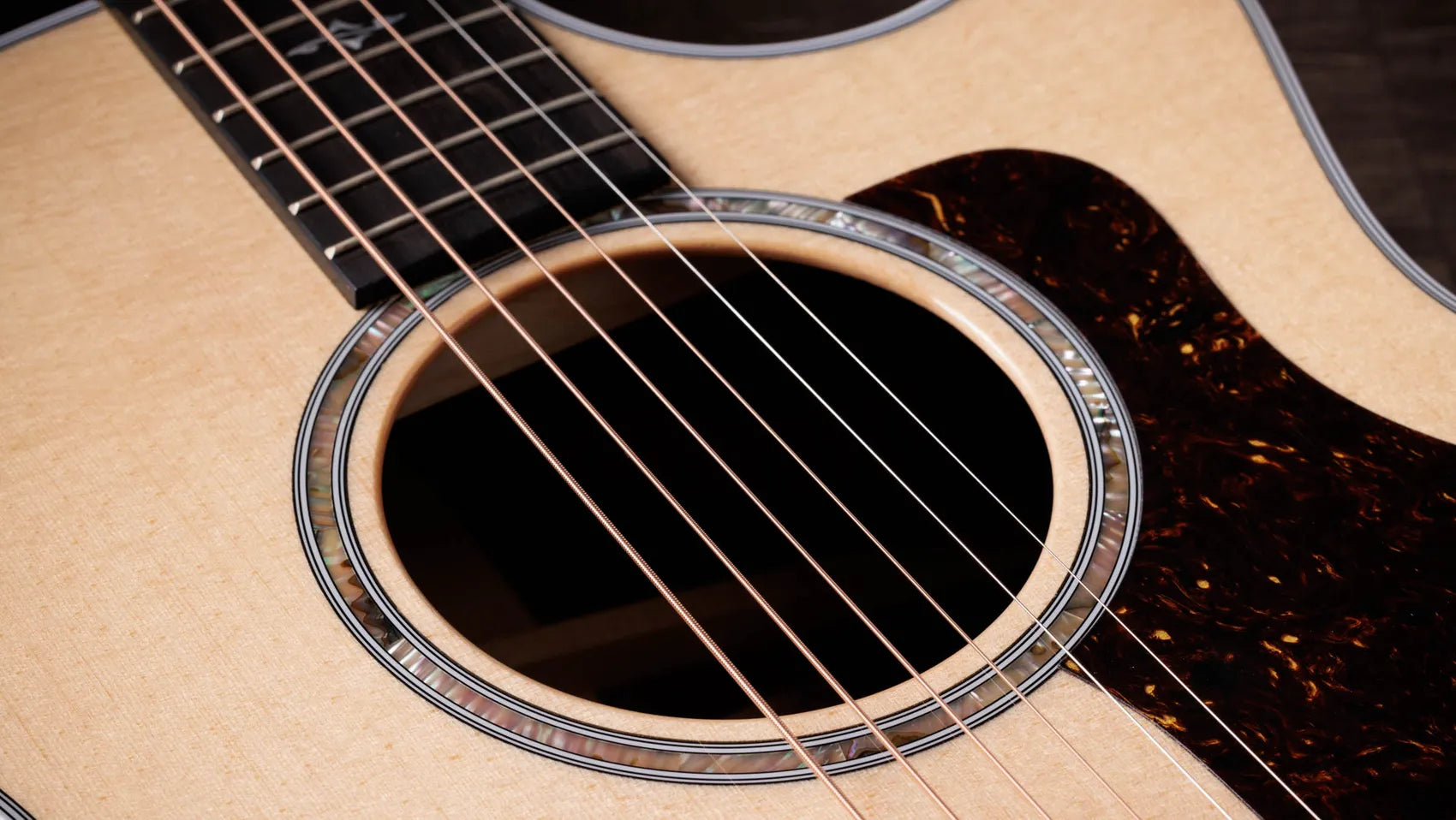 Image of Taylor 414ce Acoustic-Electric Guitar - Natural Sitka Spruce & Rosewood