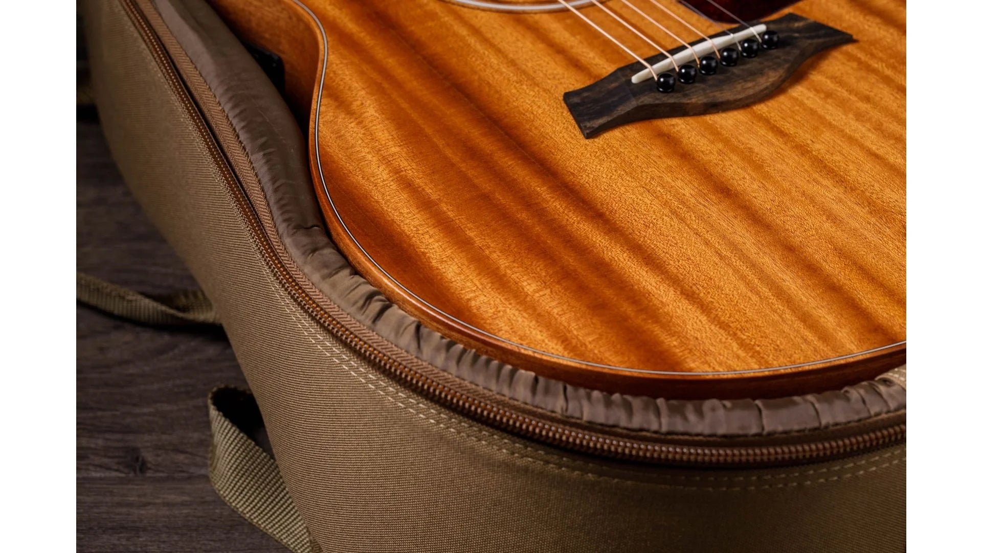 Image of TAYLOR GS Mini Mahogany