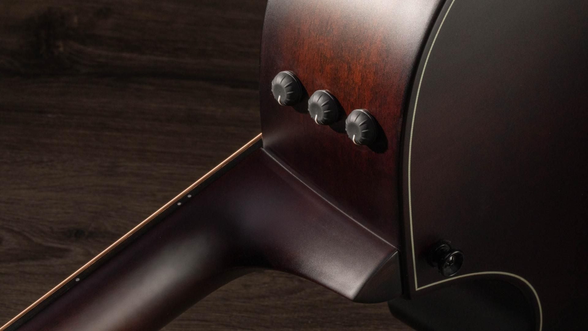 Image of TAYLOR Builder's Edition 324ce