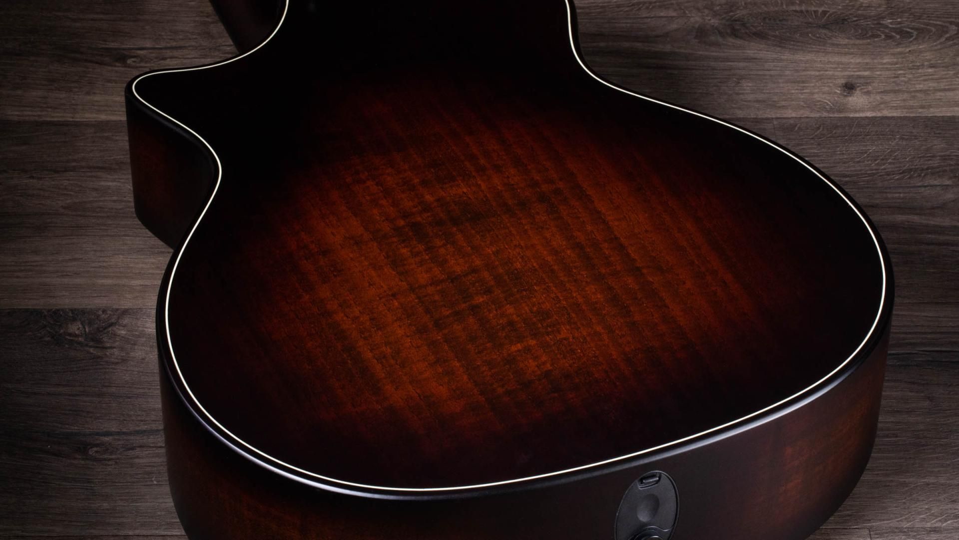 Image of TAYLOR Builder's Edition 324ce